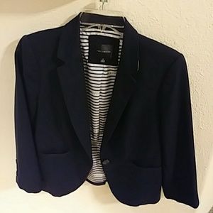 The limited Navy blue blazer